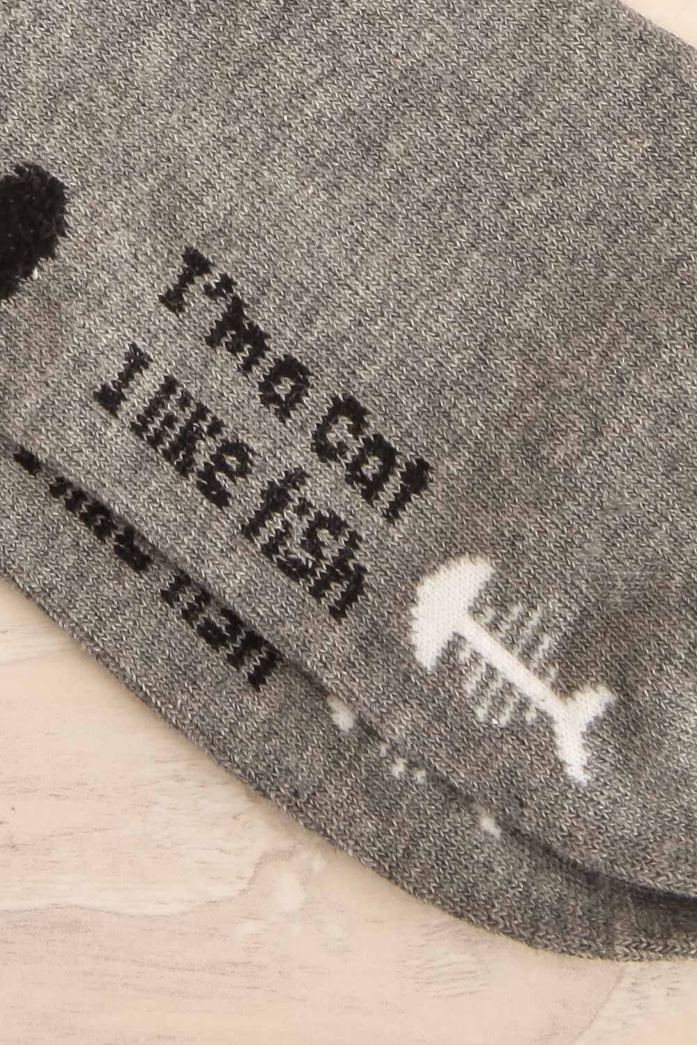 Koneko Grey Crew Socks w/ Tuxedo Cat | La petite garçonne detail