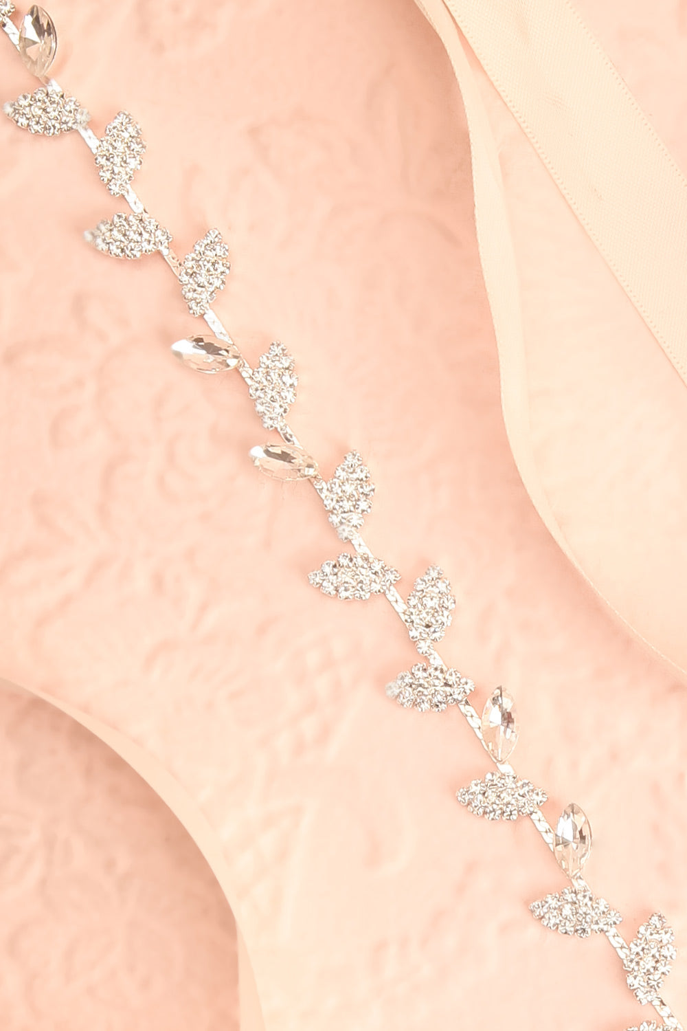 Koreck Silver Crystal Belt | Boudoir 1861 flat close-up