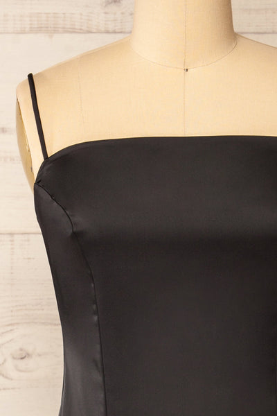 Korina Black Fitted Satin Midi Dress | La petite garçonne front close-up