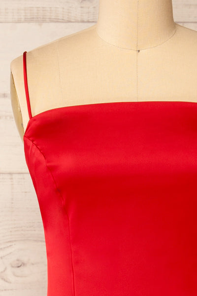 Korina Red Fitted Satin Midi Dress | La petite garçonne  front close-up