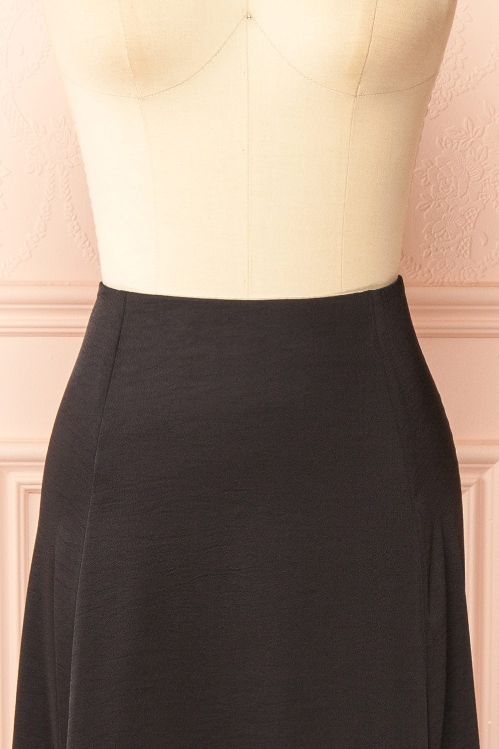 Kormo Black Long Satin Skirt | Boutique 1861 front