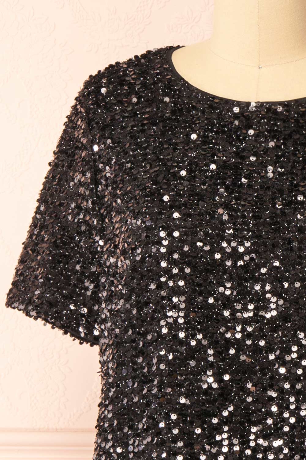 Kyomi Black Short Sequin Dress | Boutique 1861 front 