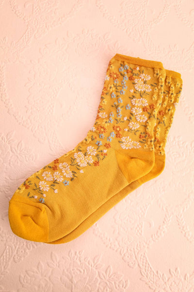 Kyria Yellow Floral Crew Socks | Boutique 1861