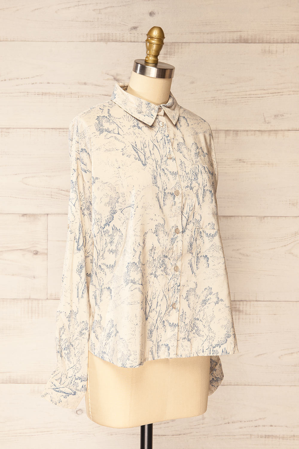 Kythrea Blouse w/ Blue Vintage Print | La petite garçonne side view