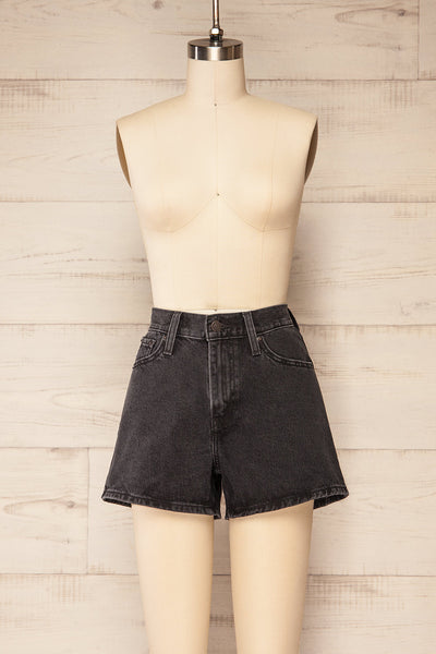 Laguna Black High-Waisted Black Denim Shorts | La petite garçonne front view