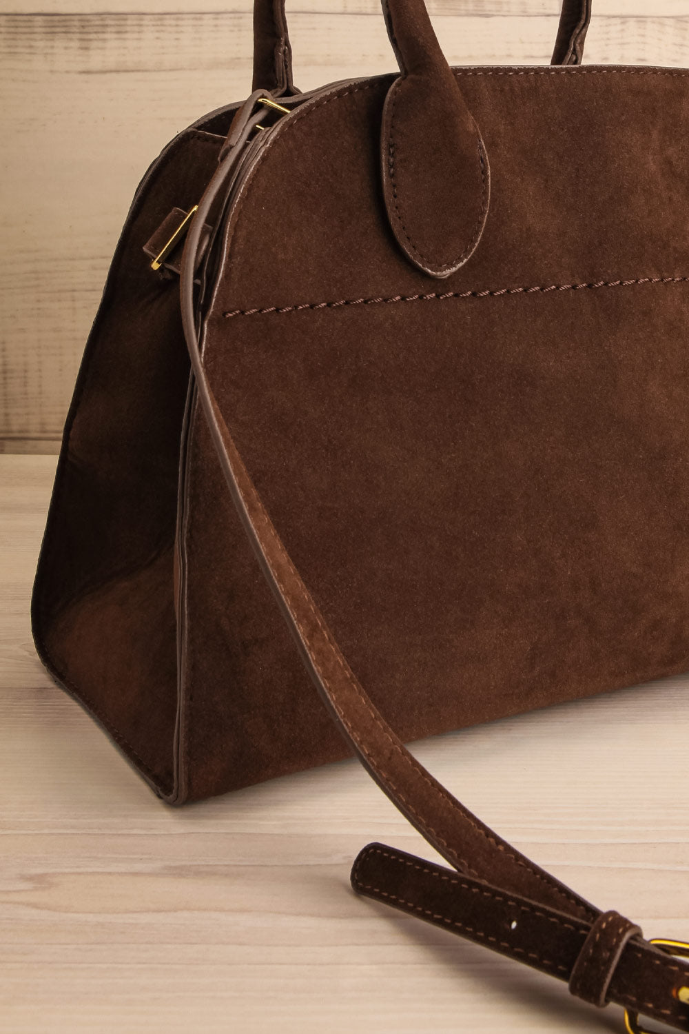 Lakey Brown Faux Suede Handbag | La petite garçonne strap close-up