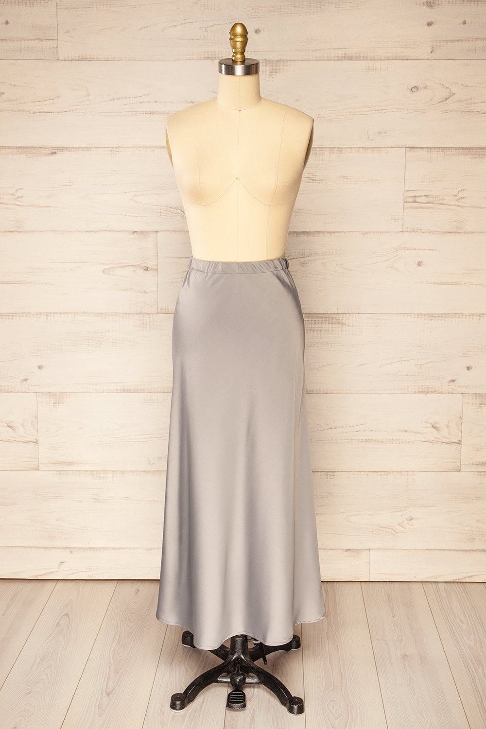 Lehavre Grey Maxi Satin Skirt | La petite garçonne