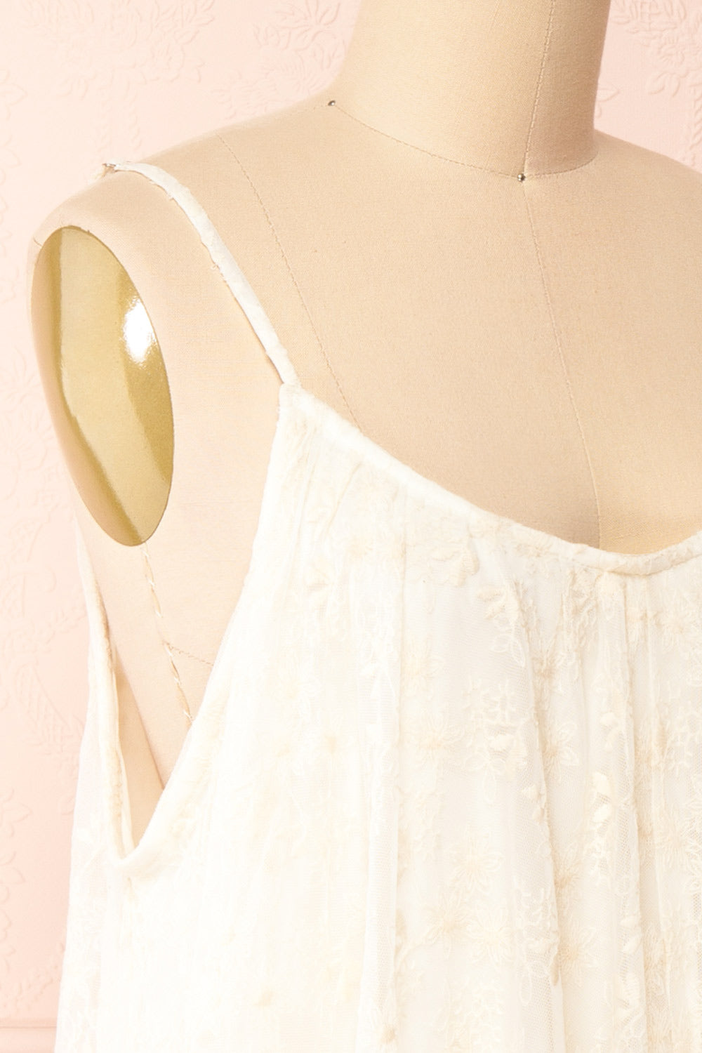 Liyan Ivory Short Floral Dress | Boutique 1861 side close-up