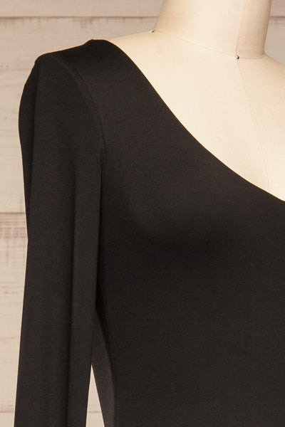 Longwy Long-Sleeved Black Bodysuit | La petite garçonne side close-up