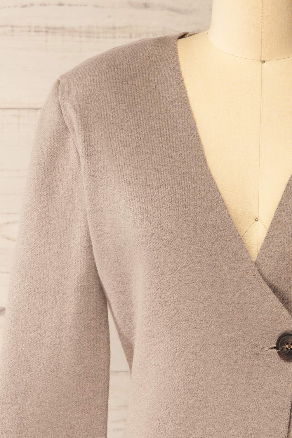 Louxor Taupe Knitted Flared Cardigan | La petite garçonne front