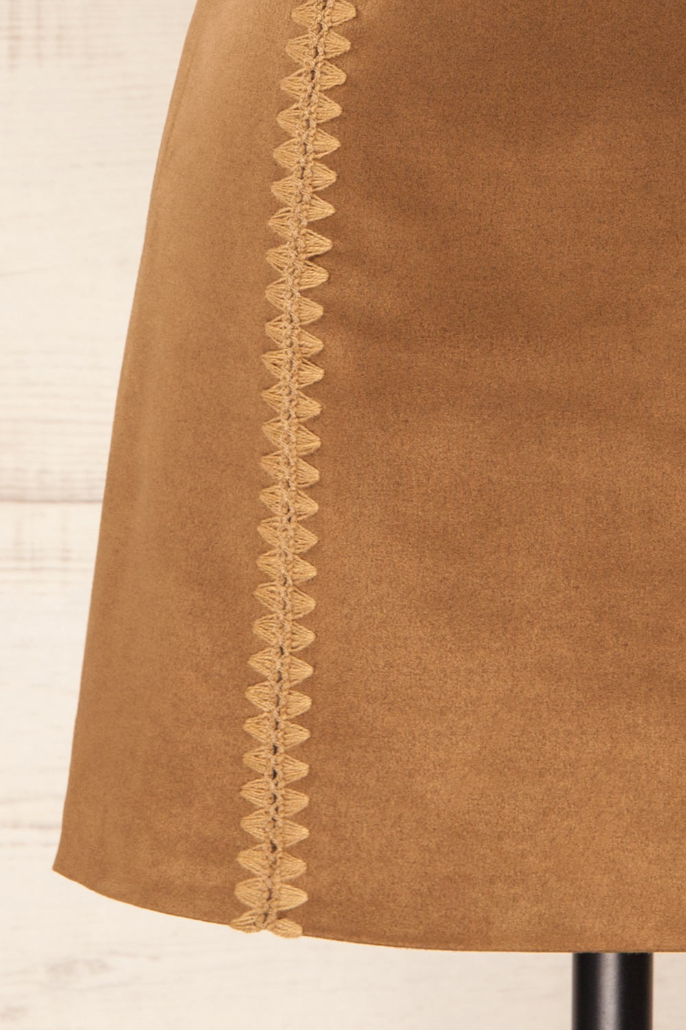 Loxton Short Brown Faux Suede Skirt | La petite garçonne bottom