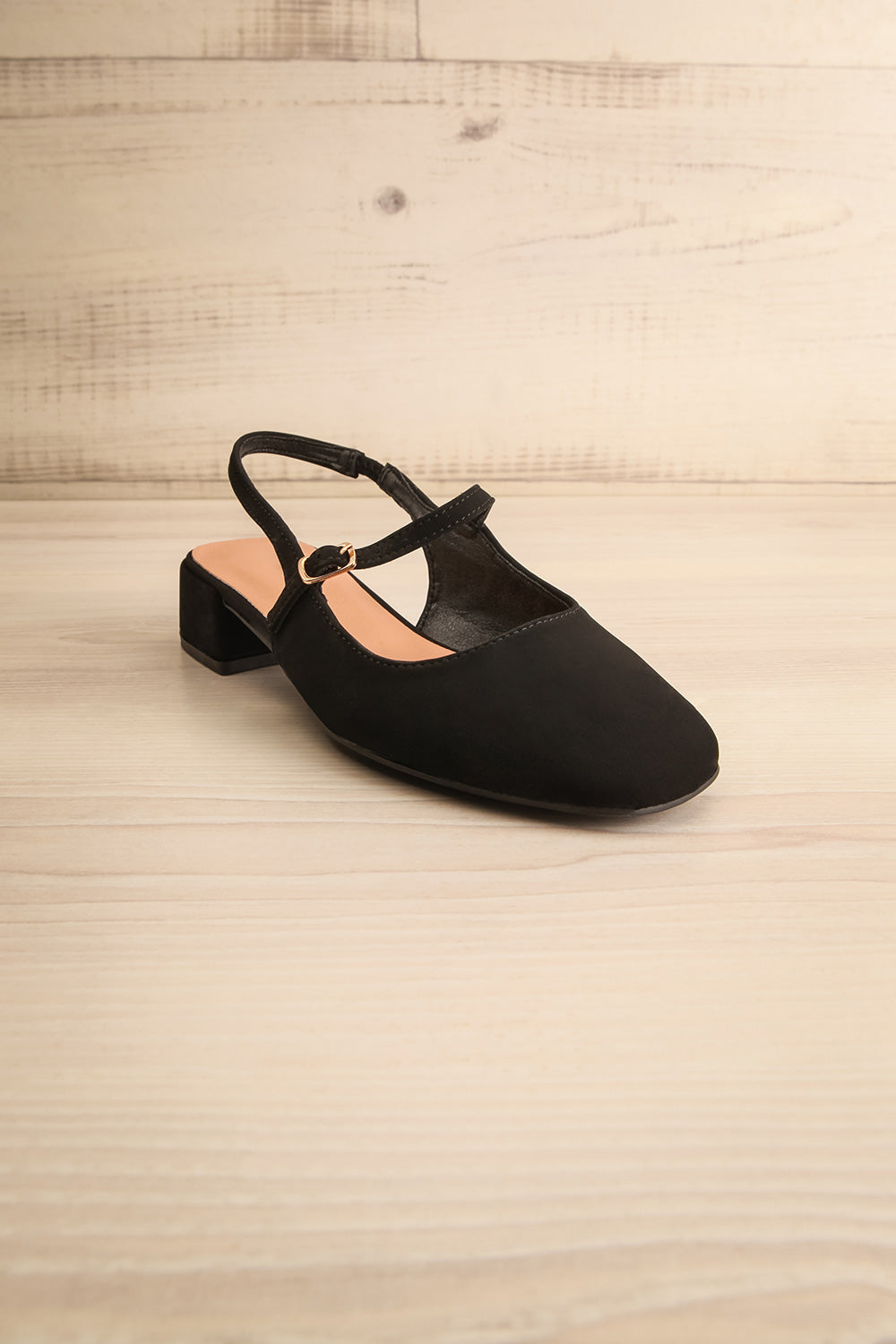 Lulu Black Velvet Flats | La petite garçonne front view