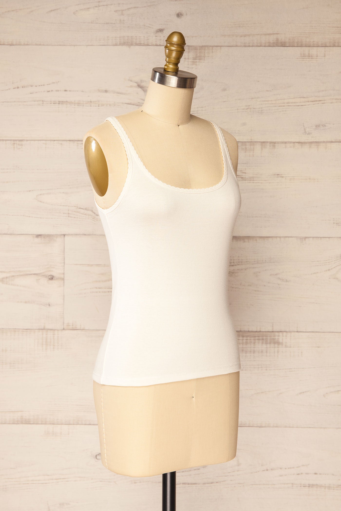 Luzelle Ivory Scalloped Camisole | La petite garçonne side