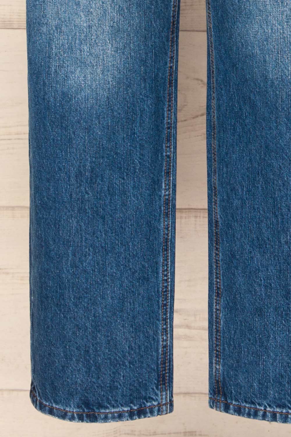 Macau Medium Wash Crossover High-Waisted Jeans | La petite garçonne  bottom