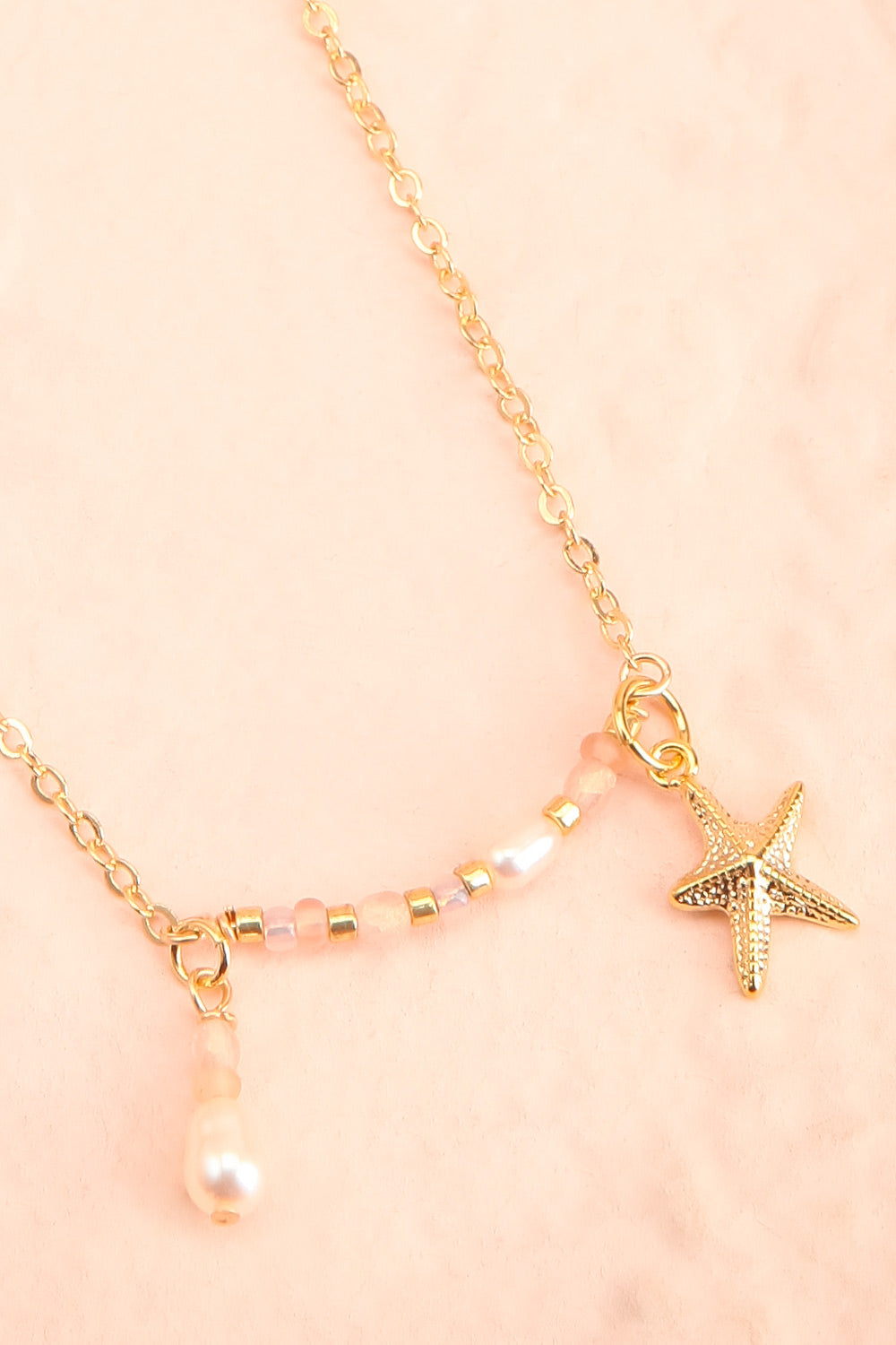 Marguerite de Lamer Gold Necklace w/ Starfish Charm | Boutique 1861 flat close-up