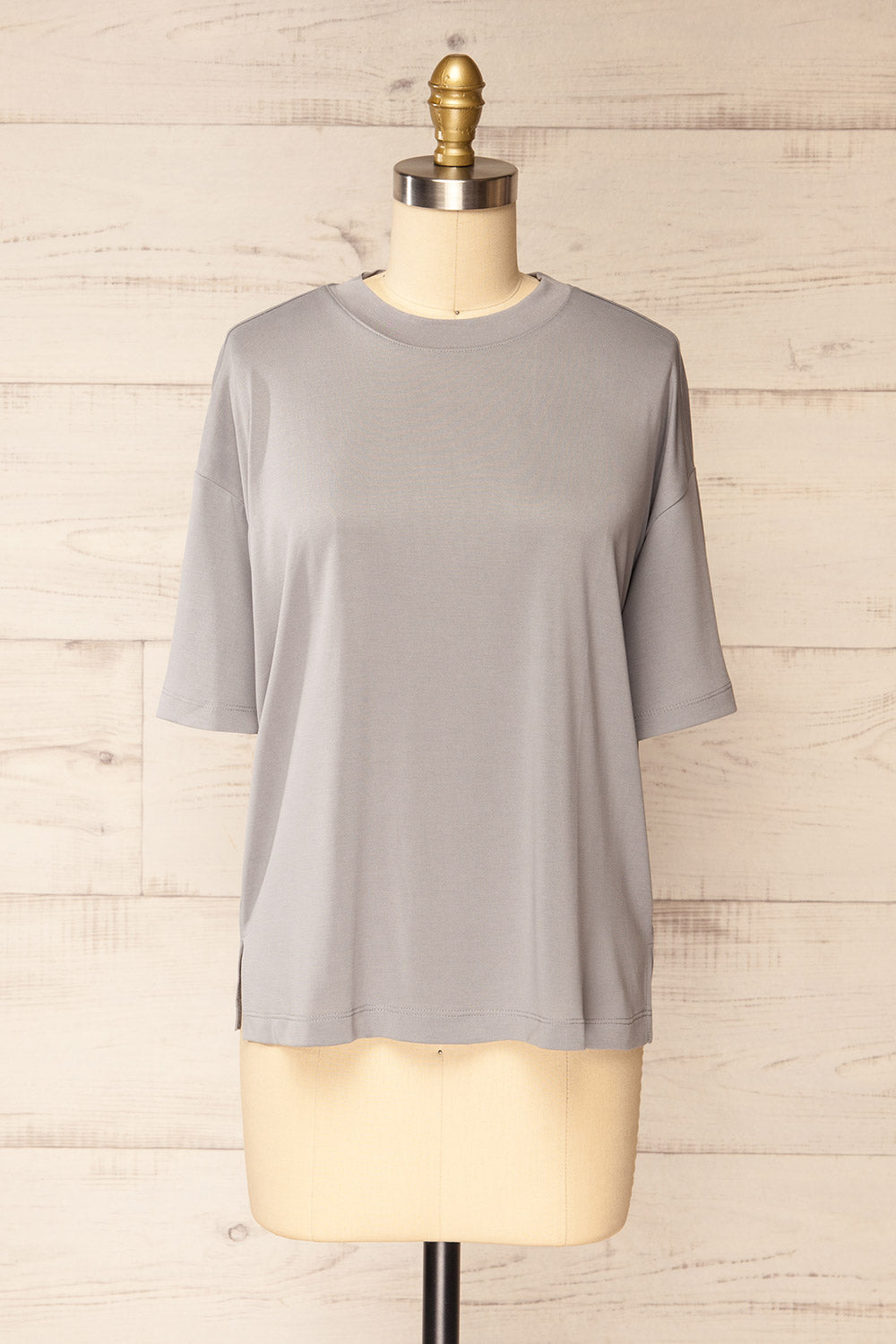 Maribor Grey Oversized T-Shirt | La petite garçonne front view