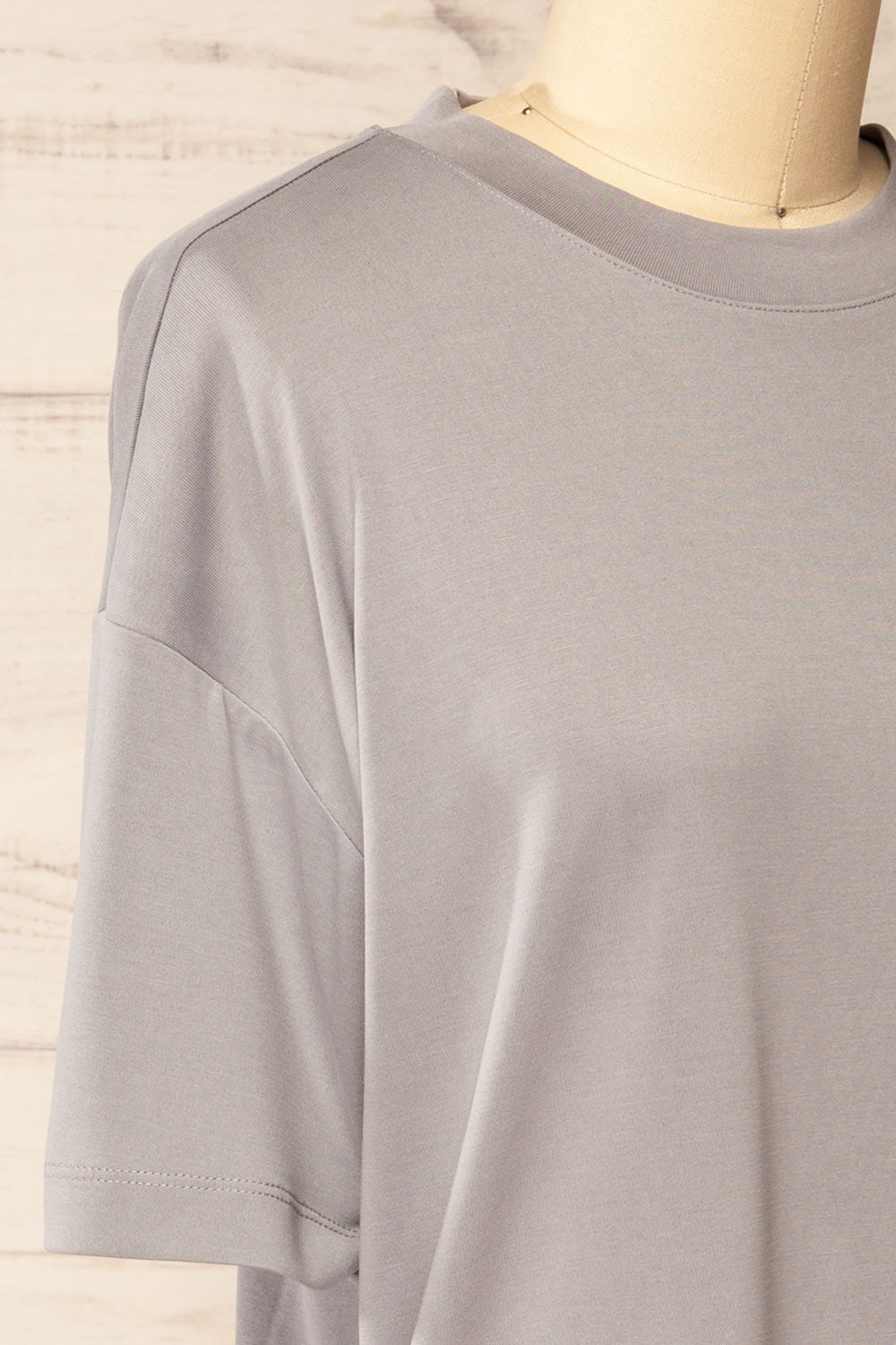 Maribor Grey Oversized T-Shirt | La petite garçonne side