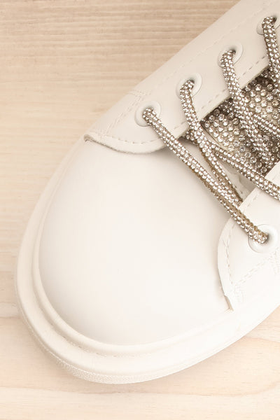 Marona White Lace-Up Sneakers w/ Crystals | La petite garçonne flat close-up