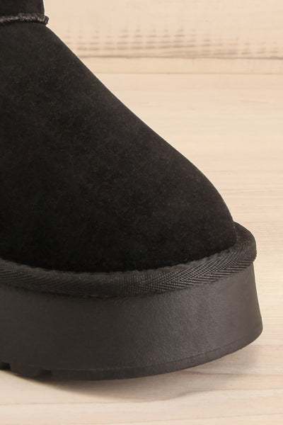Marrgo Black Platform Ankle Boots | La petite garçonne front close-up