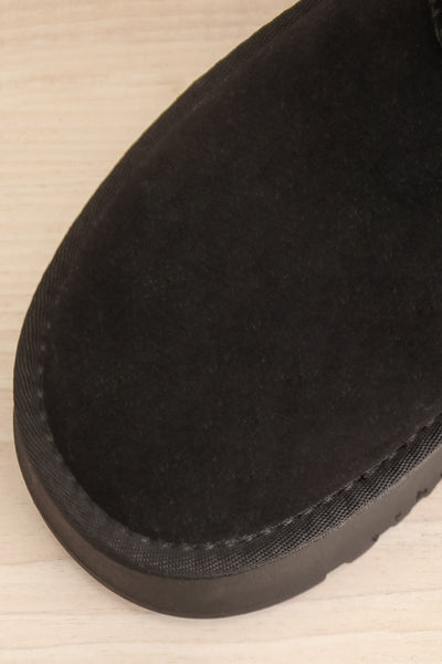 Marrgo Black Platform Ankle Boots | La petite garçonne flat close-up