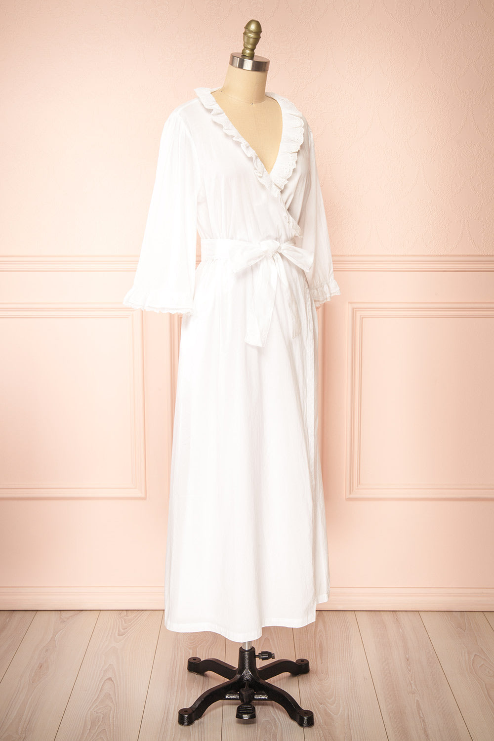 Matilda White Dressing Gown w/ Pockets | Boutique 1861 side view