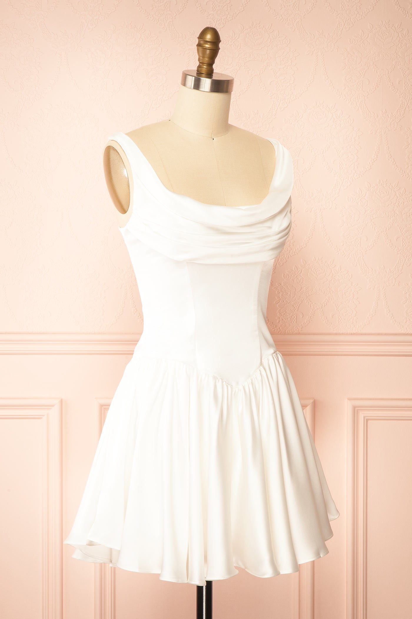 Melewen | White Satin Short Corset Dress