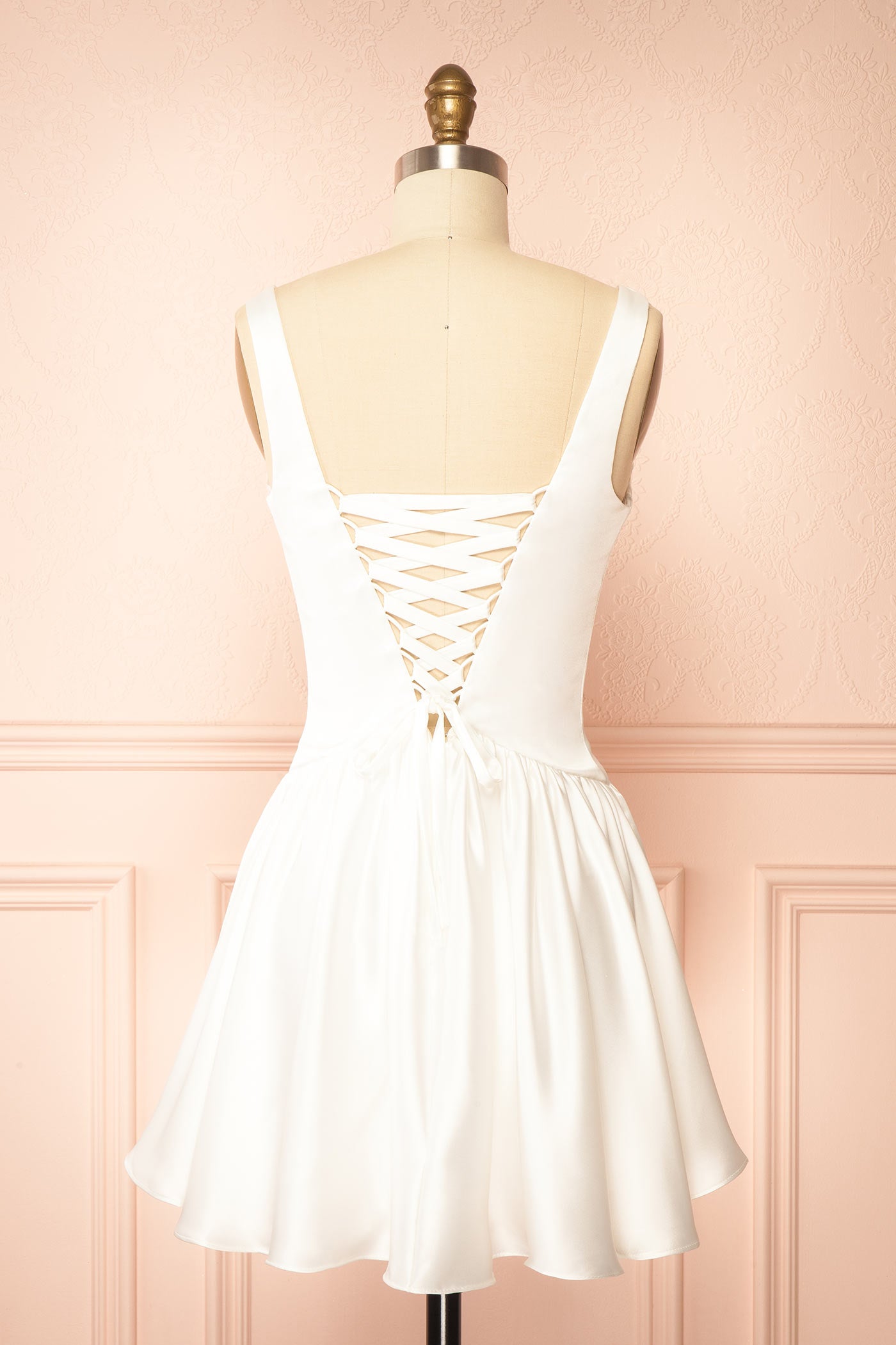 Melewen | White Satin Short Corset Dress