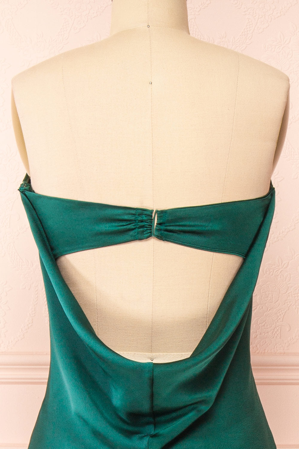 Melya Green Mermaid Maxi Dress w/ Open Back | Boutique 1861 back close-up