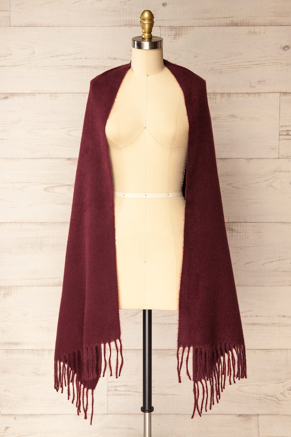 Minet Burgundy Fuzzy Knit Scarf | La petite garçonne shawl view