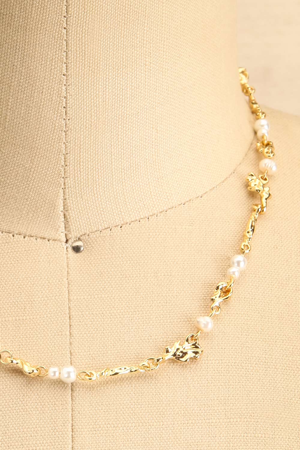 Modica Gold Textured Chain Necklaces w/ Pearls | La petite garçonne close-up