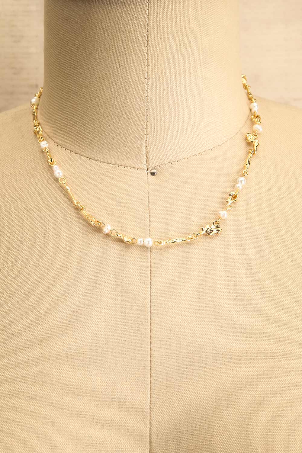 Modica Gold Textured Chain Necklaces w/ Pearls | La petite garçonne