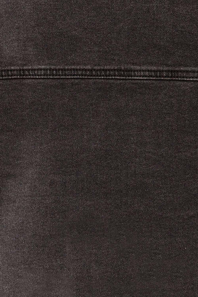 Monheurt Oversized Black Cropped Jean Jacket | La petite garçonne texture
