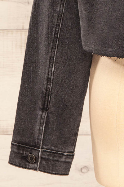 Monheurt Oversized Black Cropped Jean Jacket | La petite garçonne sleeve back