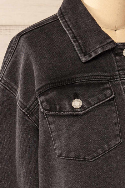 Monheurt Oversized Black Cropped Jean Jacket | La petite garçonne side close-up