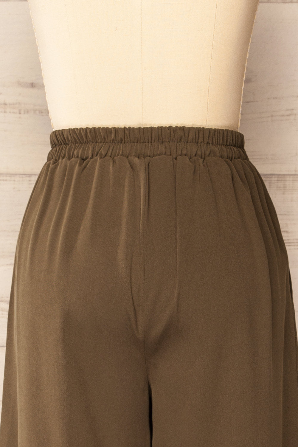 Montreux High-Waisted Khaki Pants | La petite garçonne back