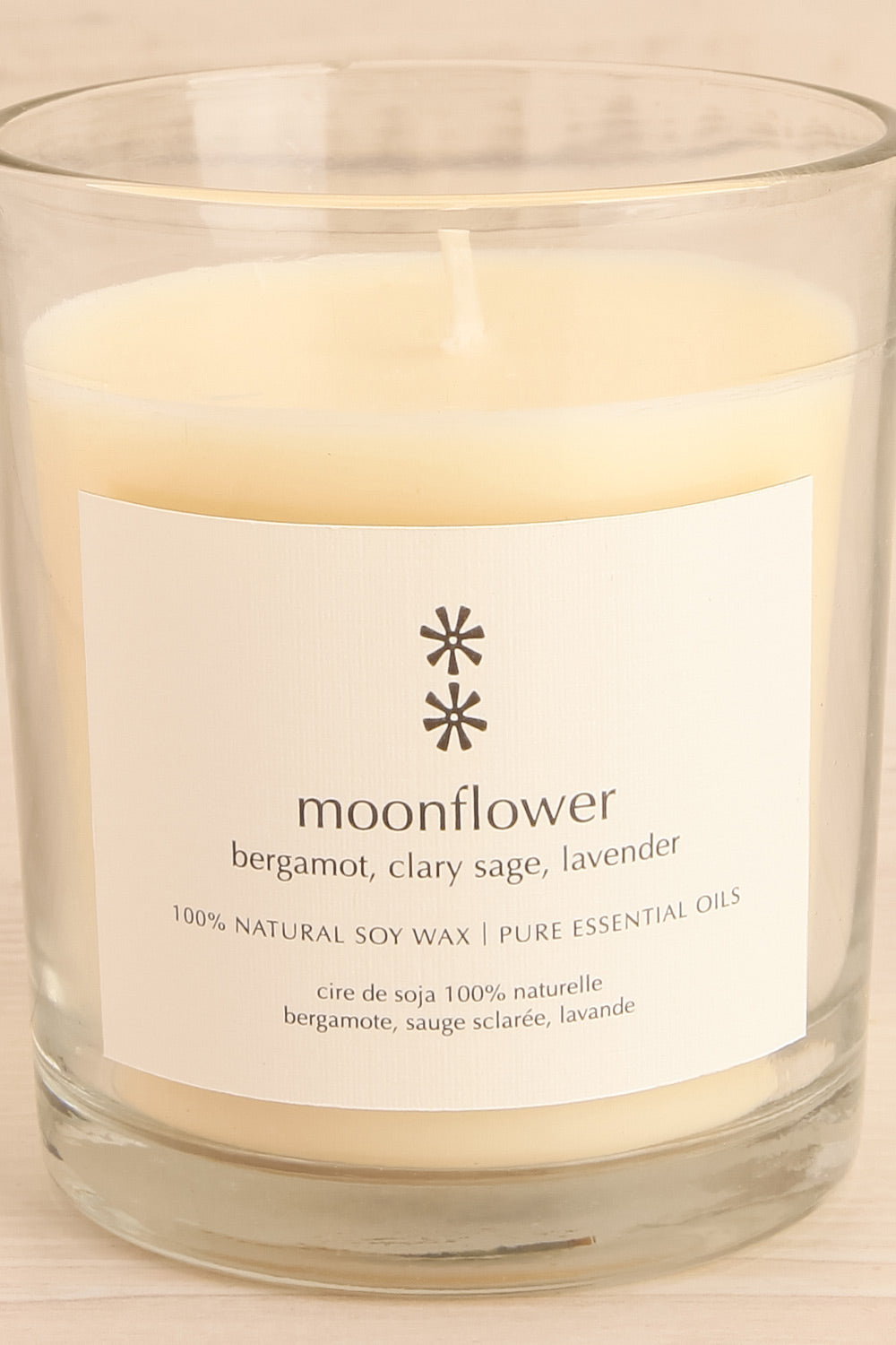 Moonflower Candle | Maison garçonne close-up