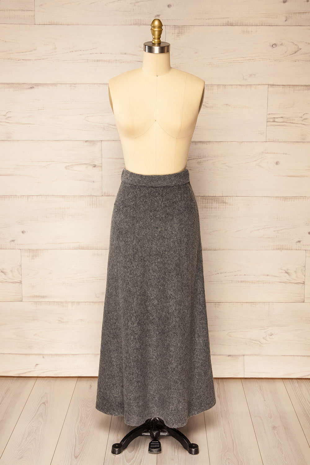 Morokweng Long Soft Knit Skirt | La petite garçonne front view