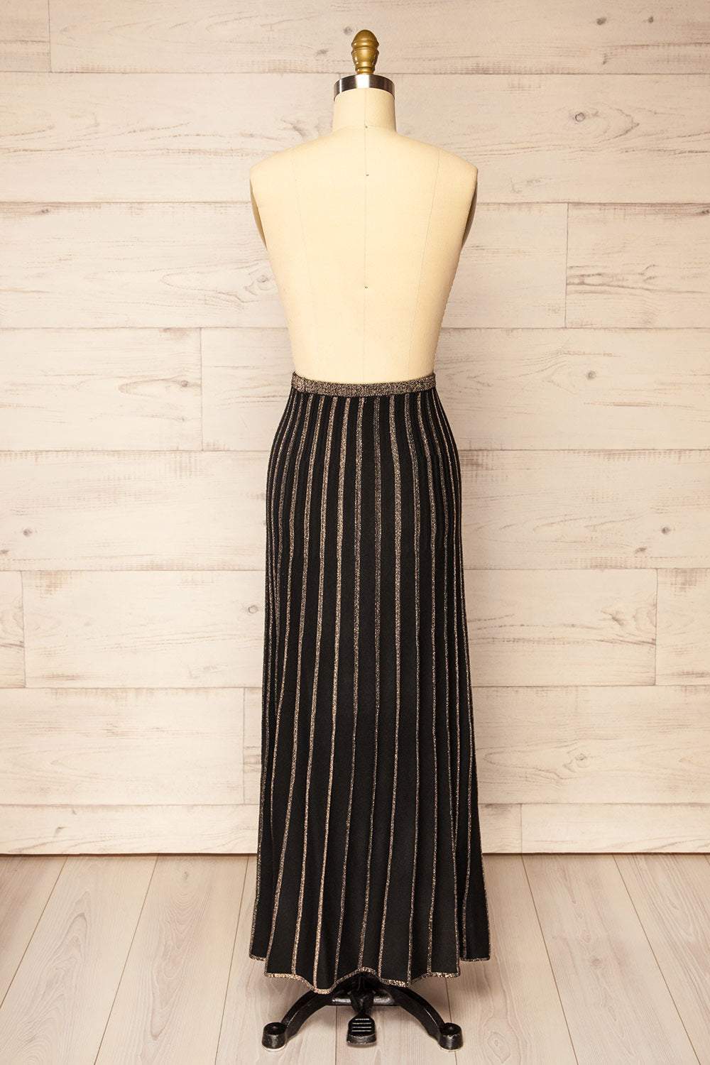 Mozyz Long Black Skirt w/ Golden Threads | La petite garçonne back view