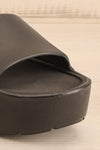 Muur Black Platform Slide Sandals | La petite garçonne front close-up