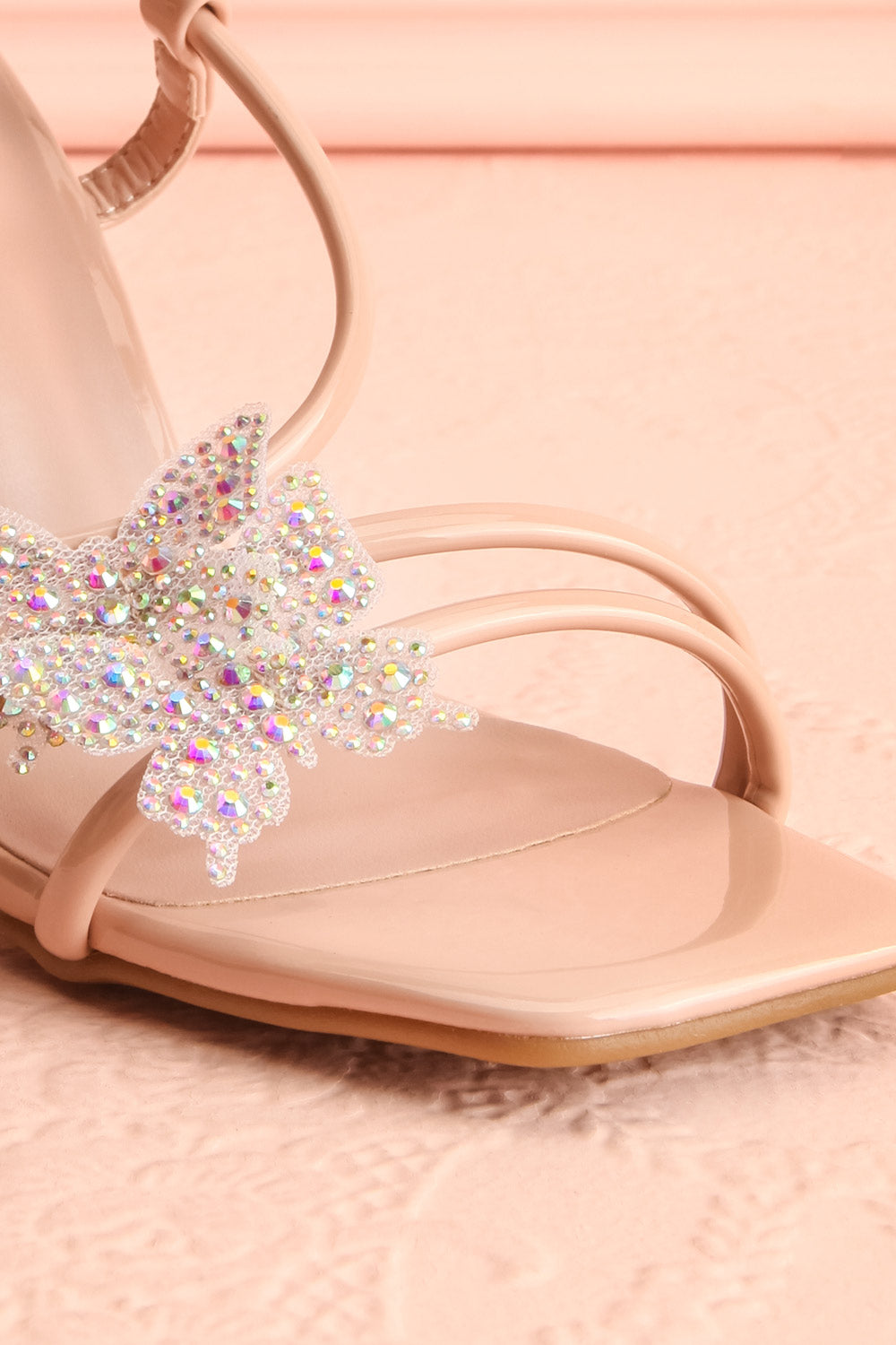 Nabilera Strappy Heel Sandals w/ Butterflies | La petite garçonne front close-up