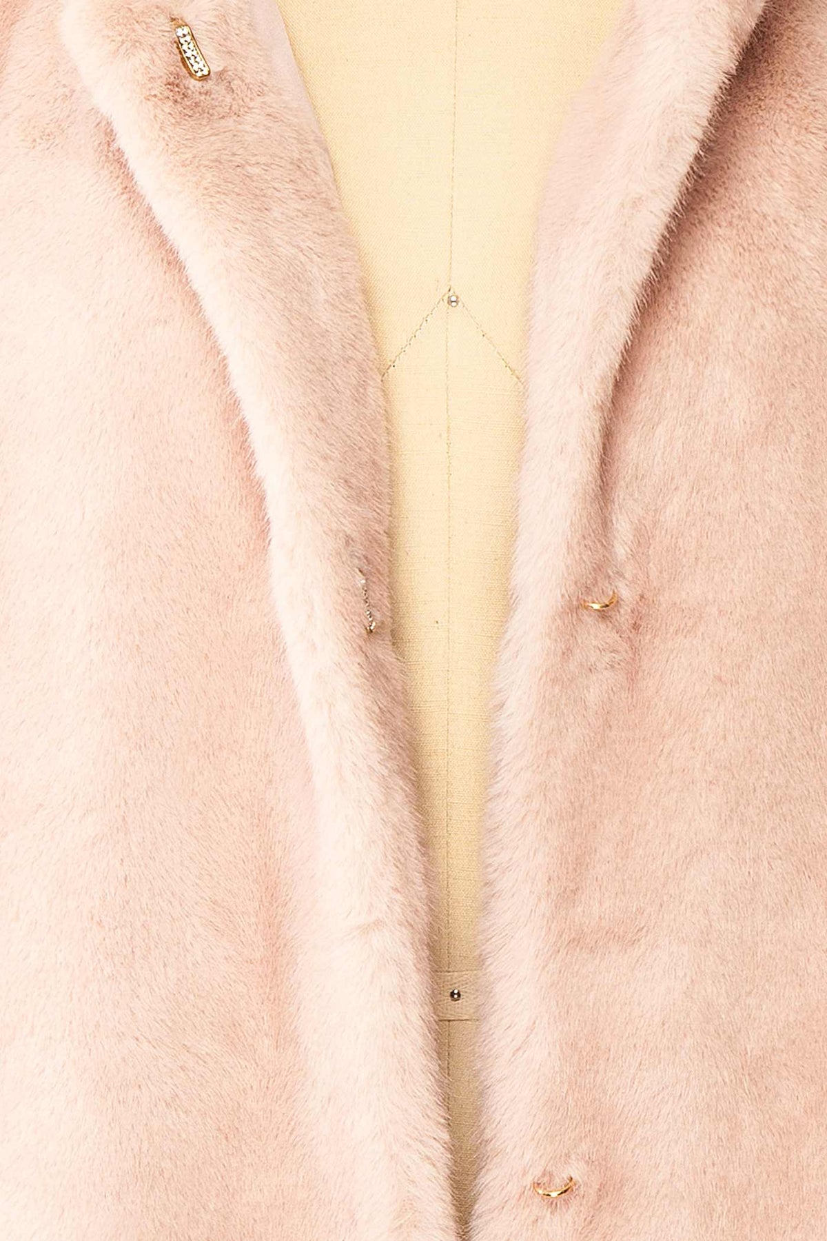 Nagisa | Pink Faux Fur Jacket