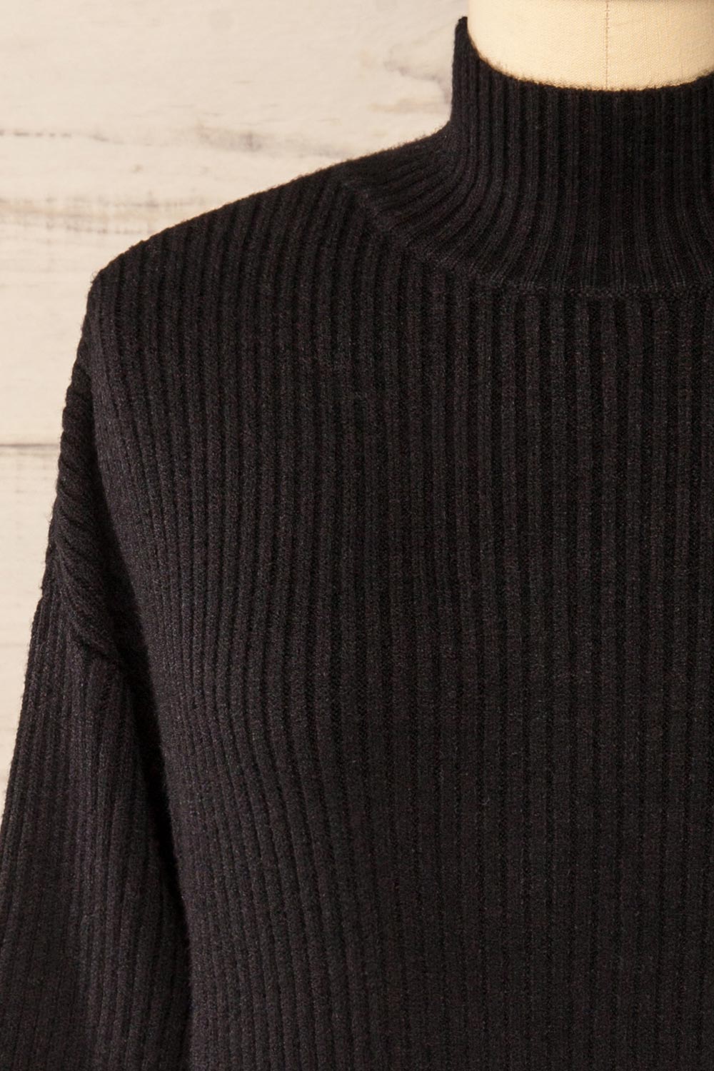 Nalchik Black Long Ribbed Sweater w/ Slit | La petite garçonne front close-up