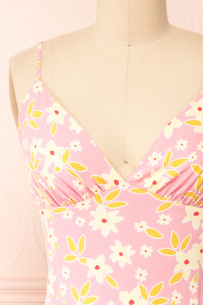 Neit Short Pink Floral Slip Dress | Boutique 1861  front close-up