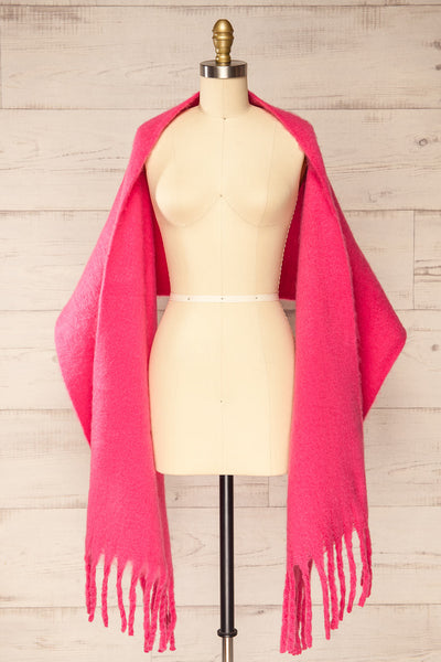 Newnham Fuchsia Oversized Soft Knit Scarf | La petite garçonne  shawl