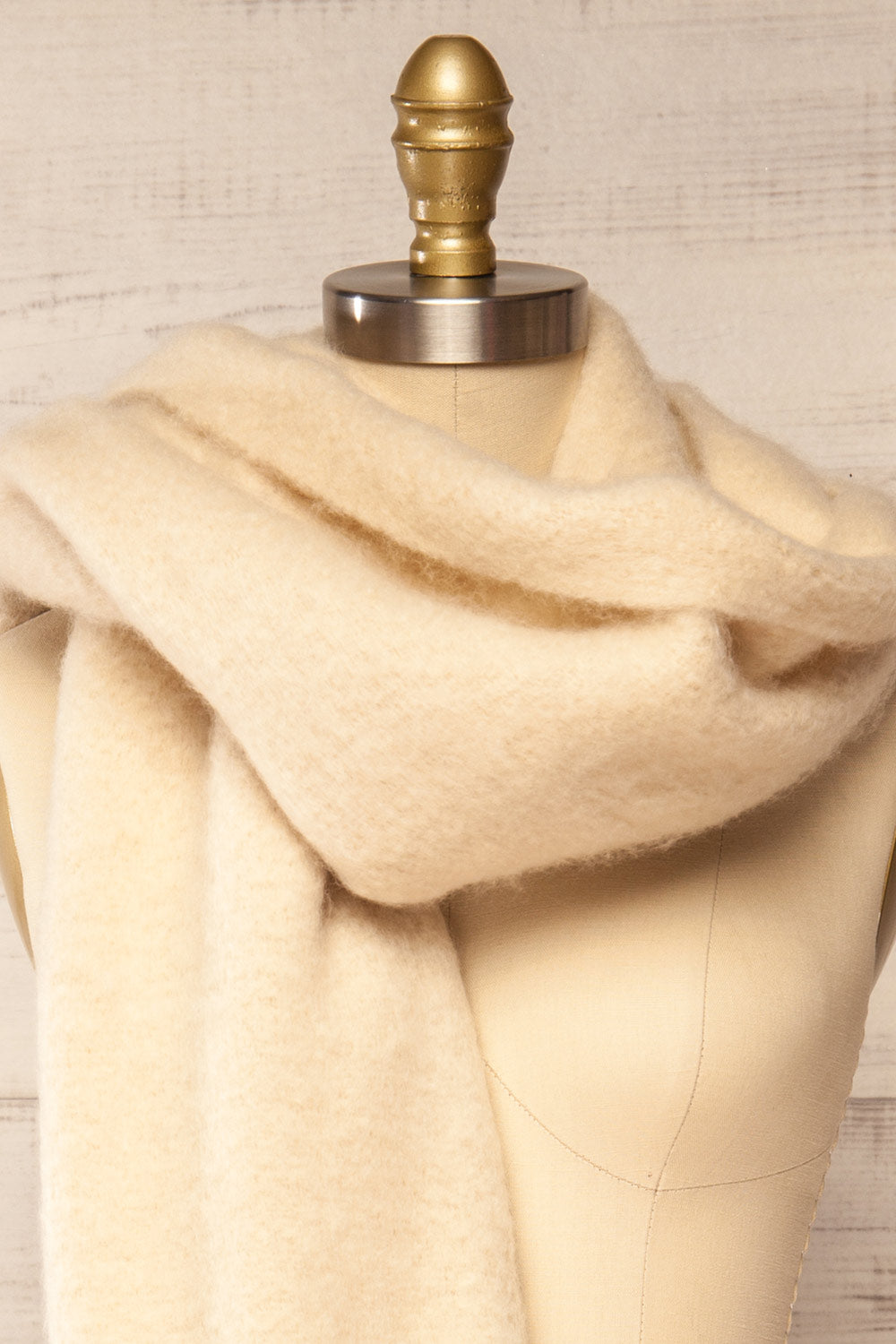 Newnham Ivory Oversized Soft Knit Scarf | La petite garçonne side clsoe-up