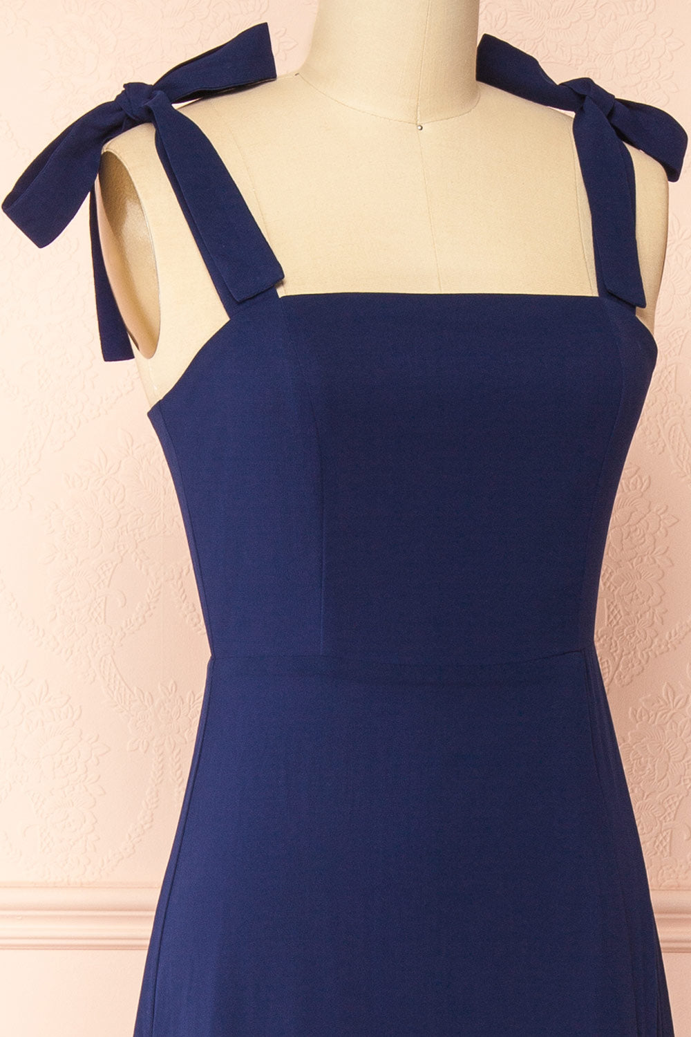 Neytiri Navy Exclusive 1861 A-Line Dress | Boutique 1861 side view 