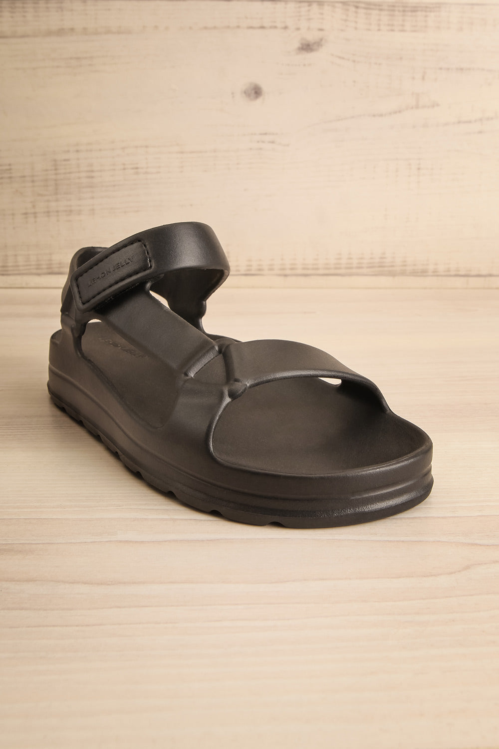 Nollah Black Sandals w/ Velcro Closure | La petite garçonne front view