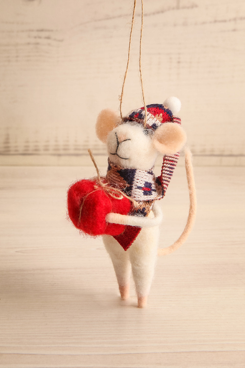 Nordic Mouse Holiday Ornament | Maison garçonne nadine