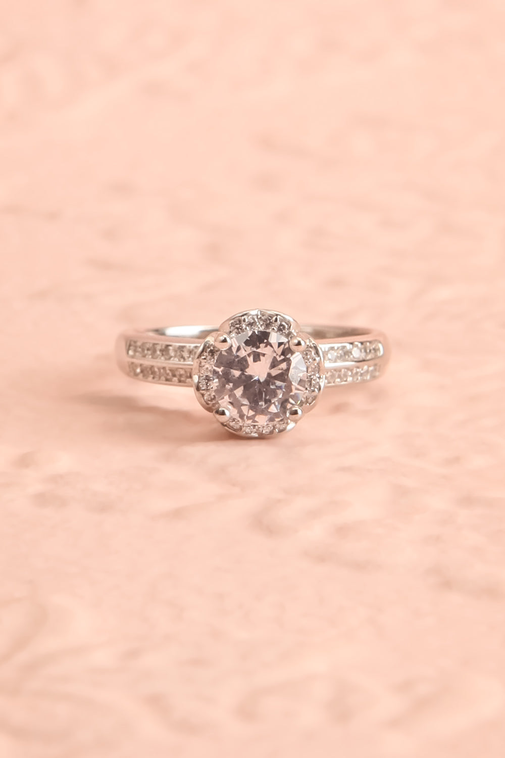 Nosferato Silver Crystal Ring | Boudoir 1861 flat close-up