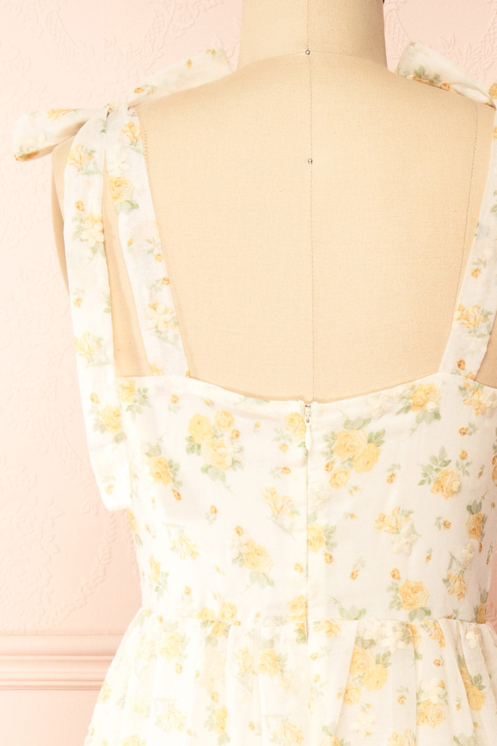 Omelta Ivory Midi Dress w/ Yellow Roses Motif | Boutique 1861 back close-up